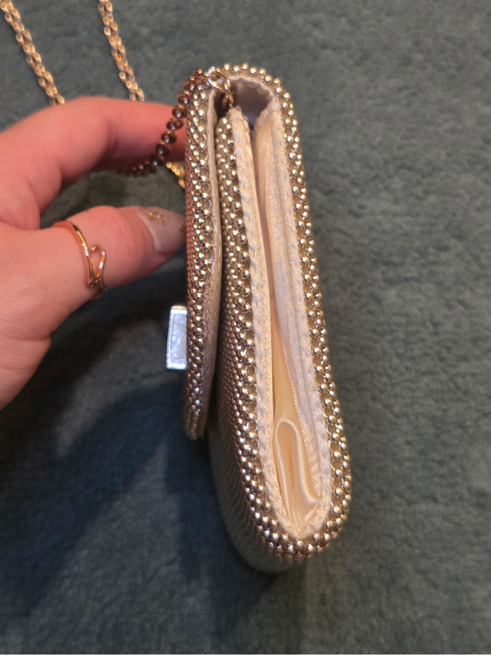 Charming Charlie RSVP Gold Mesh Crossbody Evening Bag Clutch - Picture 8 of 9